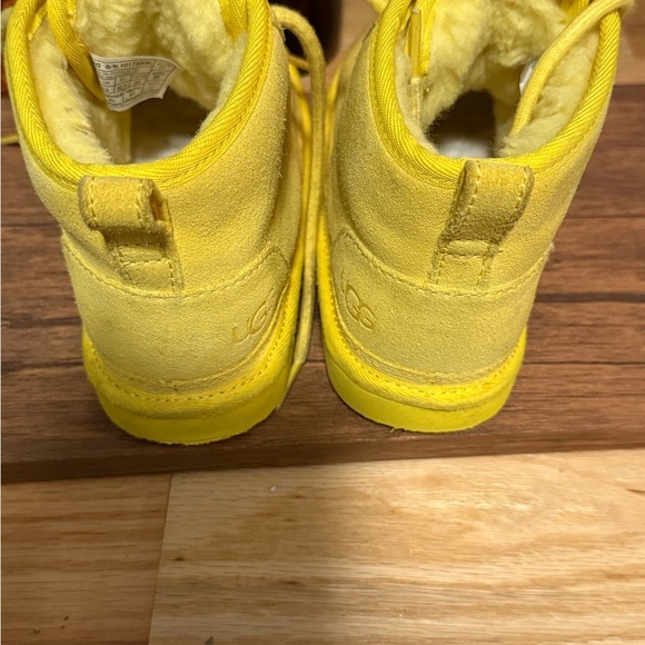 UGG Bright Yellow Neumel II Boots - Picture 3 of 7